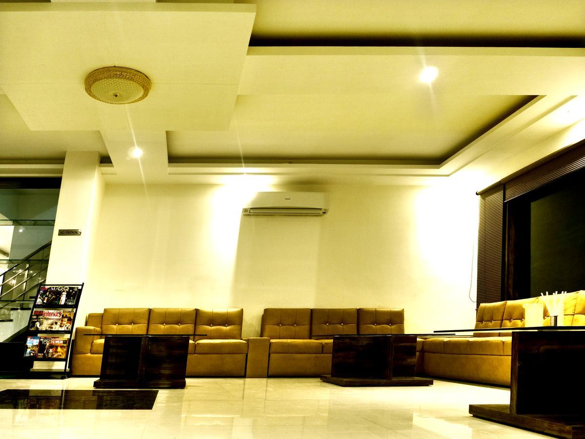 Hotel Trance Ganga Tapovan المظهر الخارجي الصورة