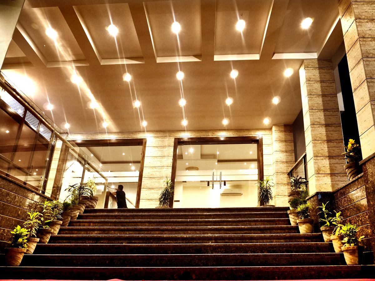Hotel Trance Ganga Tapovan المظهر الخارجي الصورة